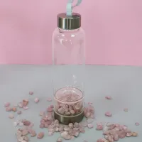 Пречистваща бутилка  за вода с кристали - Розов кварц, 400 ml. Се