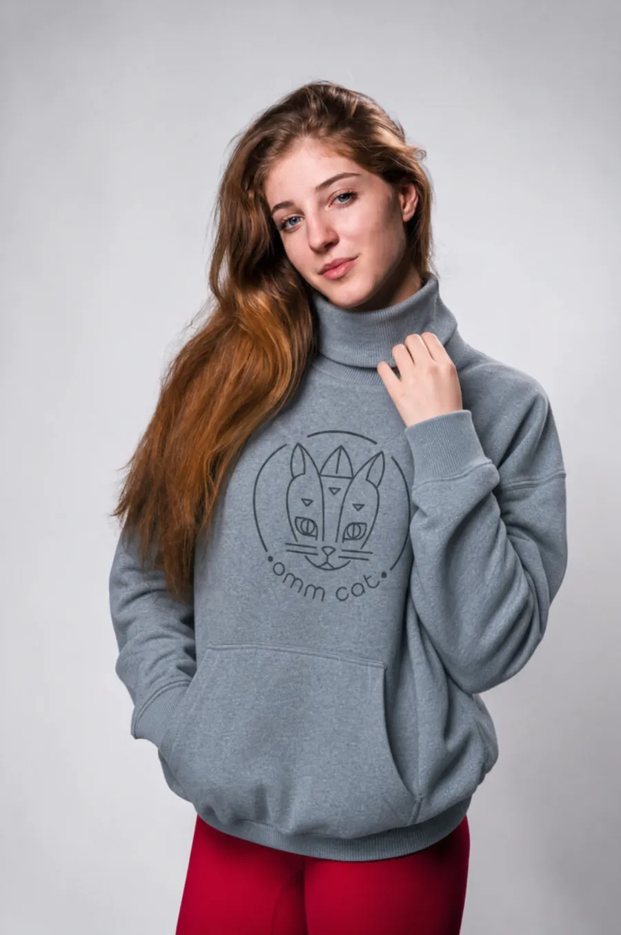 Суитчер Omm cat  New collection 2022- топло сиво