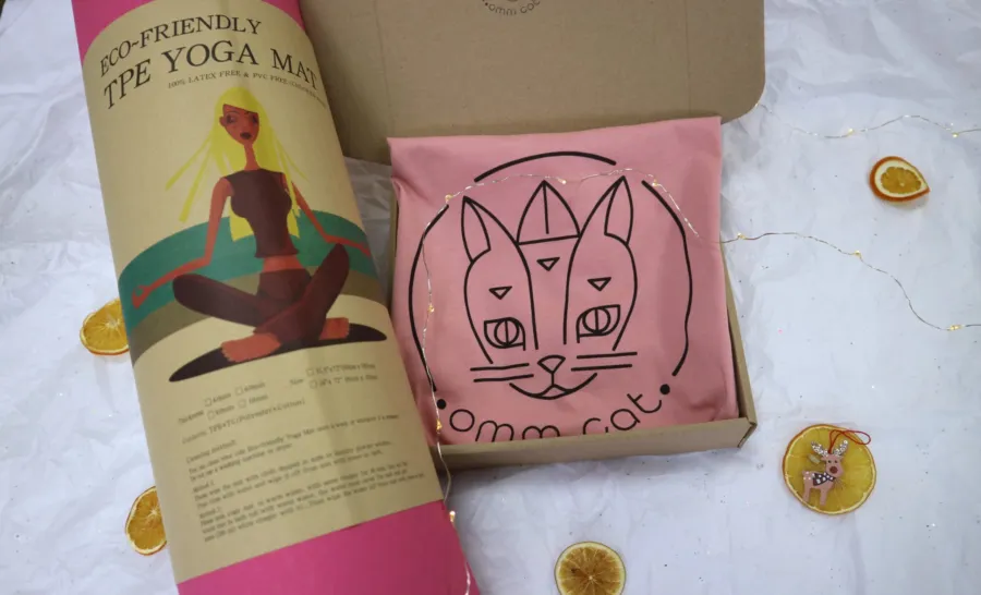 Asana Omm Cat Pink Gift Box